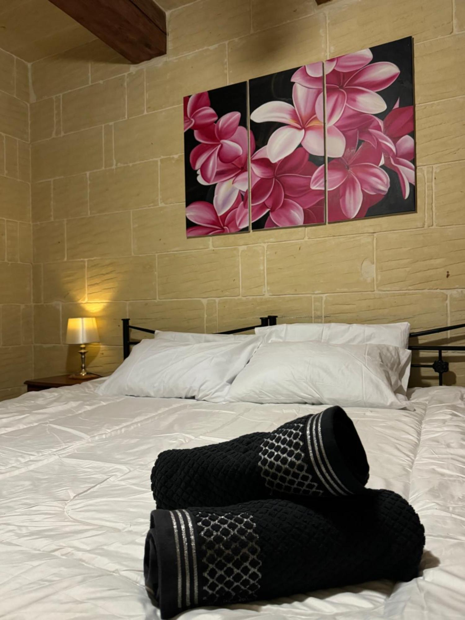 Tal-Bir Farmhouse Hotel Nadur Eksteriør billede