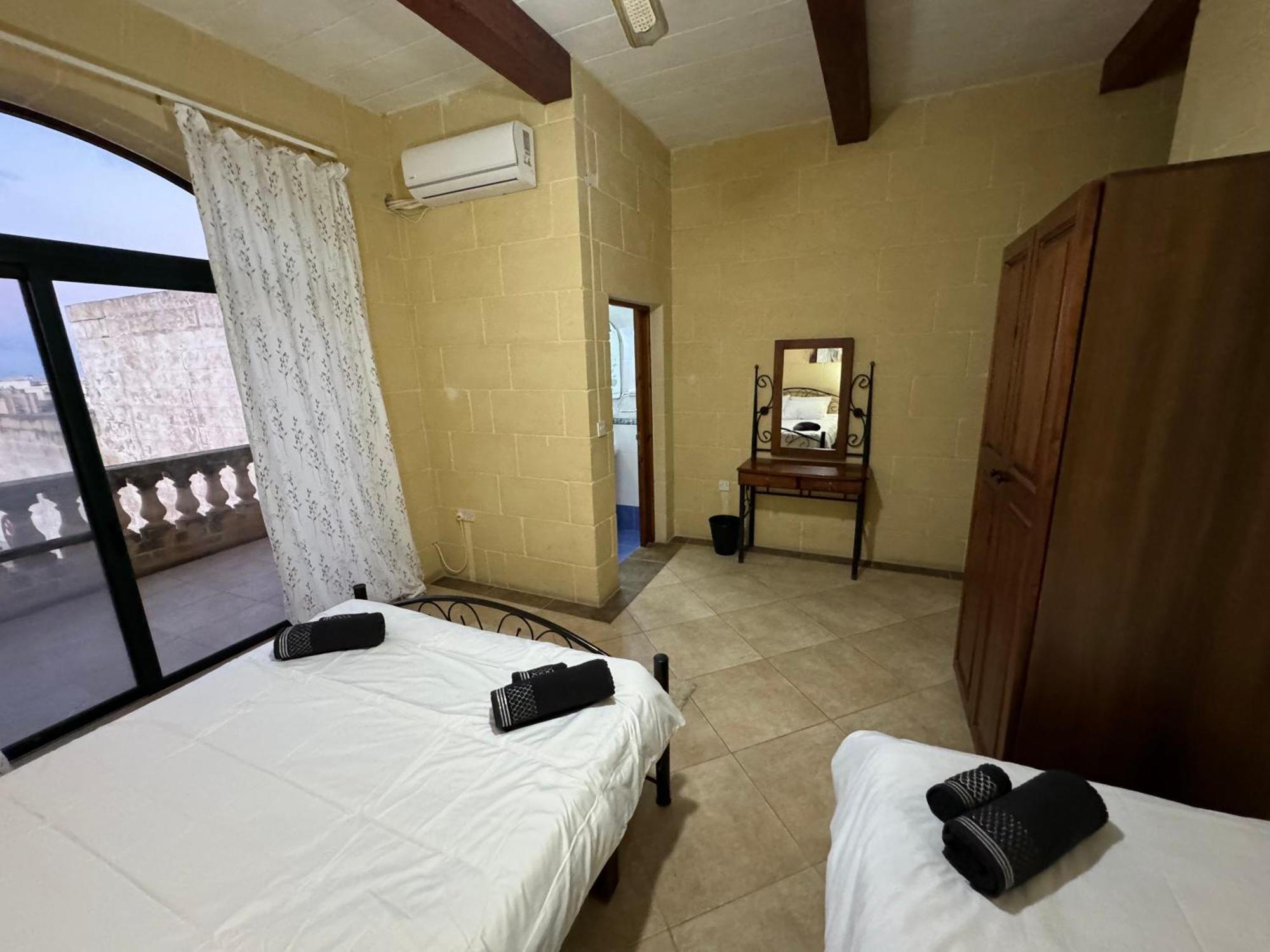 Tal-Bir Farmhouse Hotel Nadur Eksteriør billede