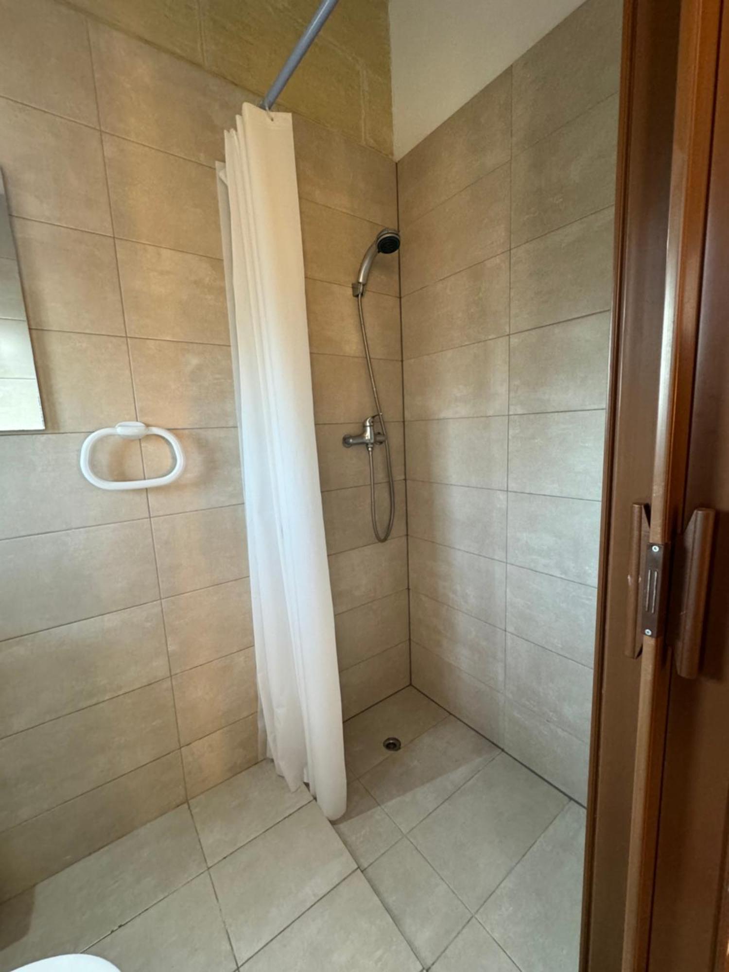 Tal-Bir Farmhouse Hotel Nadur Eksteriør billede