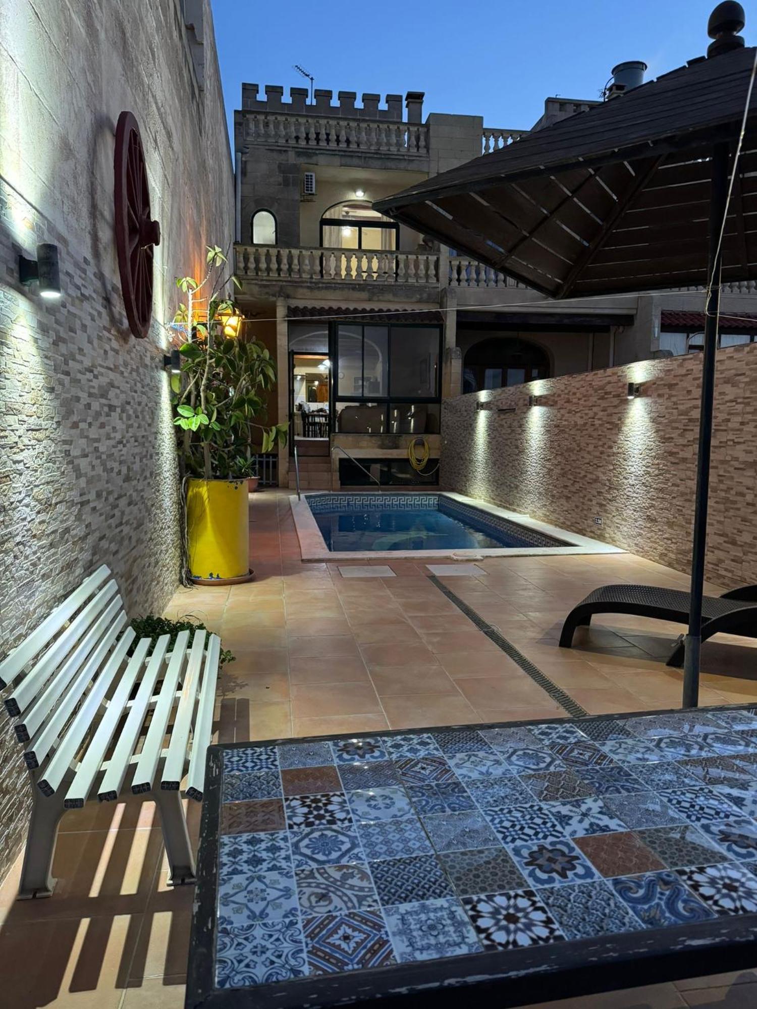 Tal-Bir Farmhouse Hotel Nadur Eksteriør billede