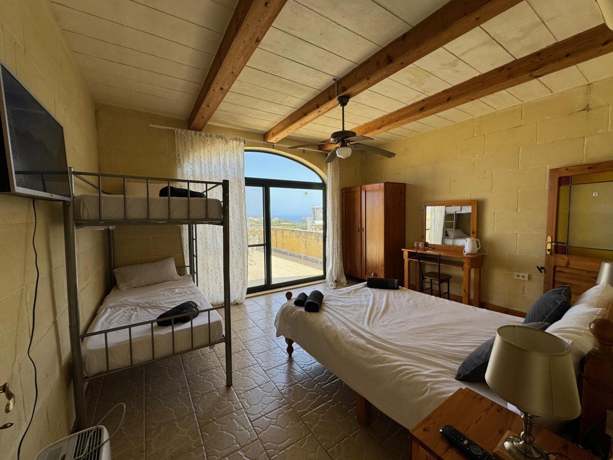 Tal-Bir Farmhouse Hotel Nadur Eksteriør billede