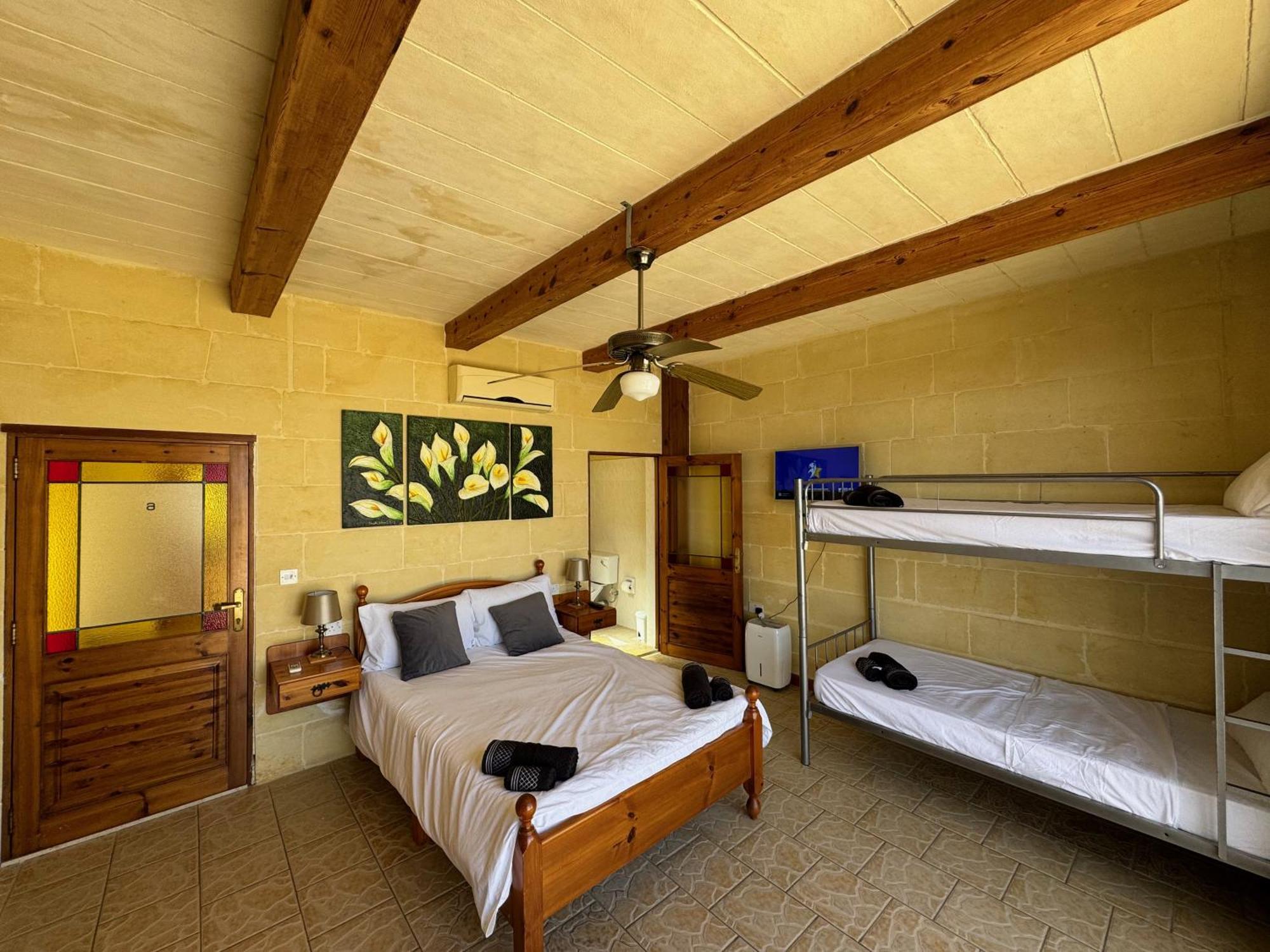 Tal-Bir Farmhouse Hotel Nadur Eksteriør billede